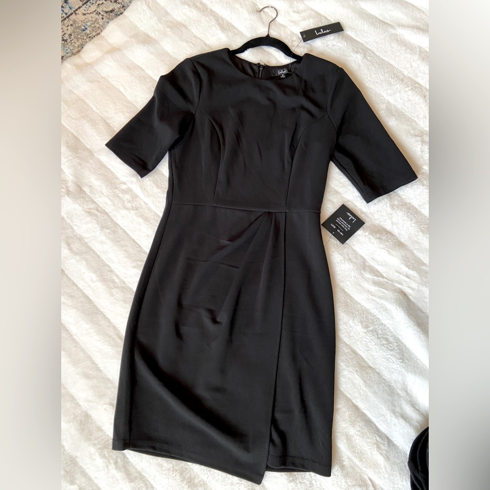 lulu’s black dress- M NWT